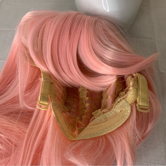 Pink Wig Long With Bangs For Cosplay / Costume NWT With Wig Cap - Picture 8 of 12